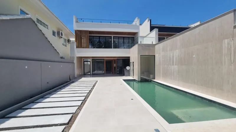 Rio Mar Xiv, Casa em Barra da Tijuca